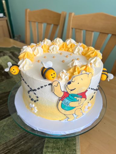 Bee Lemon Cake